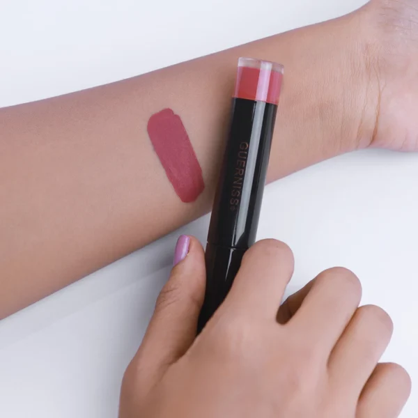 Guerniss Persistent Liquid Matte Lipstick 7gm - G01 - Image 1