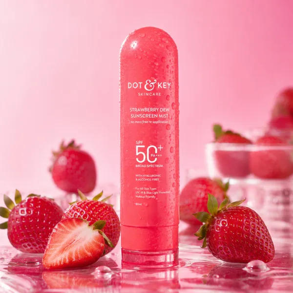 Dot & Key Strawberry Dew Sunscreen Mist SPF 50+ PA+++ 80ml